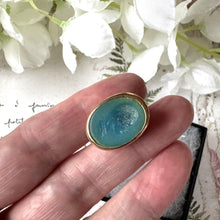 画像をギャラリービューアに読み込む, Antique Georgian Pinchbeck Fob Pendant With Blue Roman Glass Intaglio