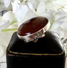 Charger l'image dans la galerie, Antique Victorian Scottish Silver Carnelian Brooch/Lapel/Cravat Pin. Small Oval Sterling Silver & Red Chalcedony Minimalist Brooch