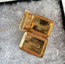 Carica l'immagine nel visualizzatore di Gallery, Rare Georgian Silver Tiny Miniature Book Vinaigrette Pendant, Ledsam & Vale, 1825