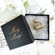 Charger l'image dans la galerie, Antique 18ct Gold Superb Citrine Roman Intaglio Seal Fob Of Mars