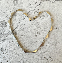 Cargar imagen en el visor de la galería, Vintage 1970s Sterling Silver Modernist Collar Necklace, Taxco Mexico. Solid Silver Pyramid Link Necklet. Statement Choker Necklace.