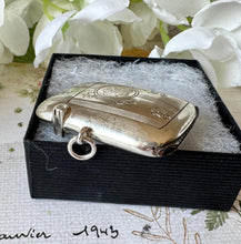 画像をギャラリービューアに読み込む, Antique Liberty of London Engraved Fleur-de-Lis Silver Vesta Case Pendant & Optional Guard Chain Necklace, William Hair Haseler, 1912