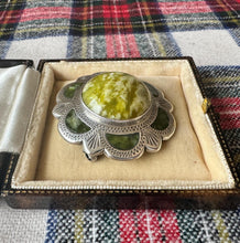 画像をギャラリービューアに読み込む, Vintage Scottish Silver Iona Marble & Agate Round Brooch. Rare "Lucky Green" Engraved Sterling Silver Traditional Scottish Hardstone Brooch