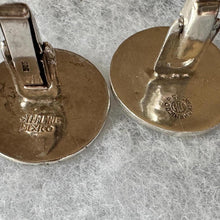 Carica l'immagine nel visualizzatore di Gallery, Vintage Mexican "Mosaico Azteca" Sterling Silver Cufflinks. Los Castillo Silver Pre-Columbian Symbol Large Statement Cufflinks, 1950s Mexico