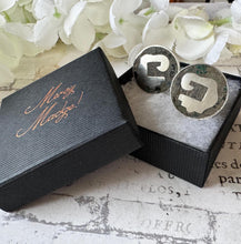 Carica l'immagine nel visualizzatore di Gallery, Vintage Mexican "Mosaico Azteca" Sterling Silver Cufflinks. Los Castillo Silver Pre-Columbian Symbol Large Statement Cufflinks, 1950s Mexico