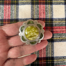 画像をギャラリービューアに読み込む, Vintage Scottish Silver Iona Marble & Agate Round Brooch. Rare "Lucky Green" Engraved Sterling Silver Traditional Scottish Hardstone Brooch