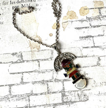 Lade das Bild in den Galerie-Viewer, Large Vintage 950 Sterling Silver Tumi Pendant: Inca Sun God, Peru