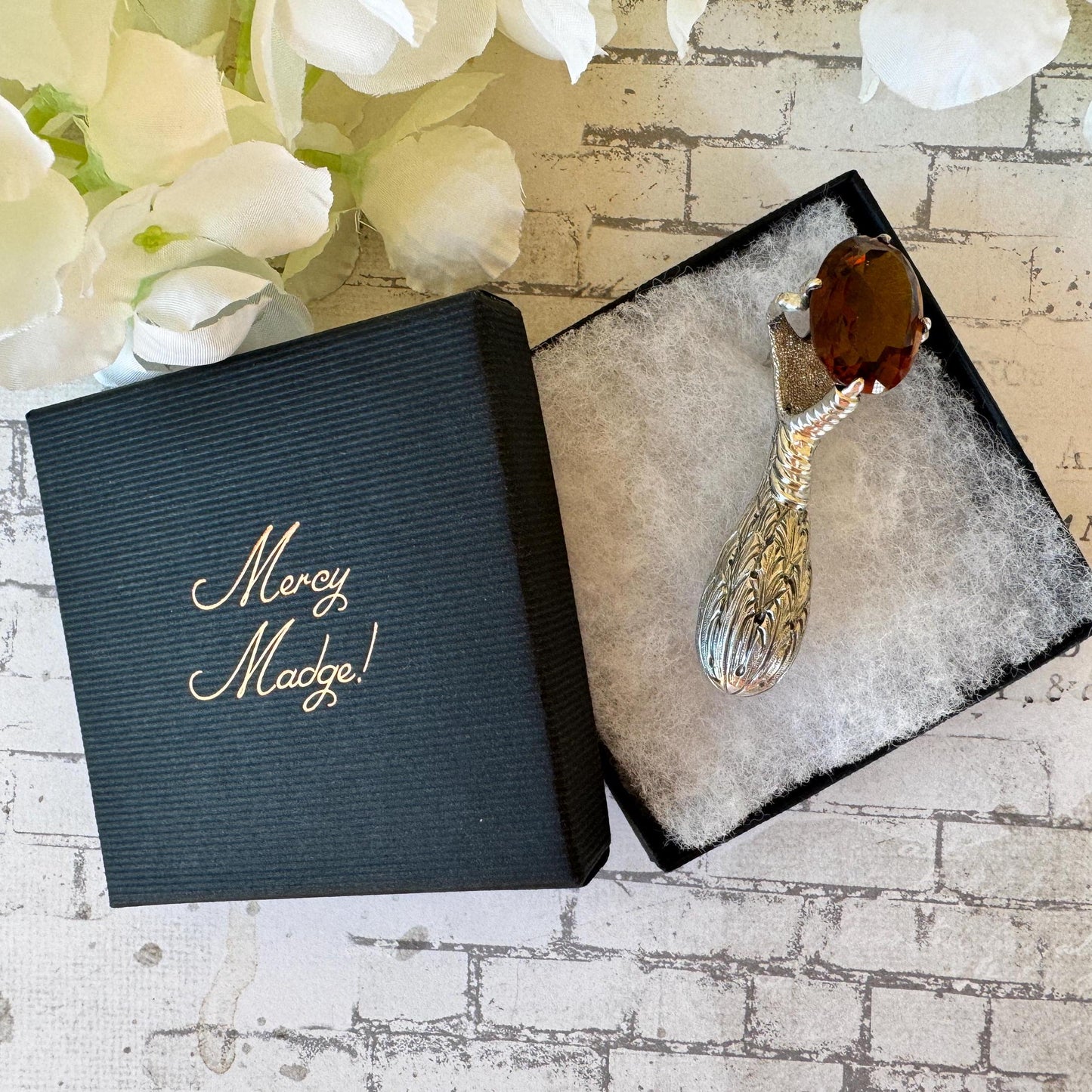 Antique Victorian Scottish Citrine Silver Grouse Claw Kilt Pin. 30ct Golden Brown Cairngorm Citrine Sterling Silver Statement Brooch
