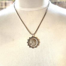 画像をギャラリービューアに読み込む, Antique Queen Victoria 1897 Sterling Silver Shilling Fob Pendant. Large Victorian Silver & Glass Ships Wheel Necklace Pendant