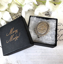 画像をギャラリービューアに読み込む, Antique Victorian Sterling Silver Locket Brooch With Photo Compartment. Oval Aesthetic Engraved Flower Bouquet Victorian Brooch/Lapel Pin