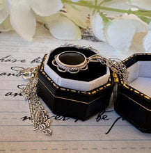 画像をギャラリービューアに読み込む, Vintage Whitby Jet Sterling Silver Pendant Necklace. English jet Black Gemstone Silver Pendant & Chain. Minimalist Pendant On Cable Chain