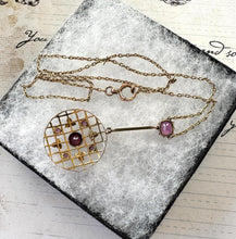 Carica l'immagine nel visualizzatore di Gallery, Antique 1.50ct Pink Ruby, Red Garnet & Pearl 9ct Gold Lariat/Lavalier Pendant Drop Necklace. Victorian/Edwardian Gold Gemstone Y-Necklace