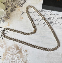 Carica l'immagine nel visualizzatore di Gallery, Vintage Milor of Italy Sterling Silver Diamond Cut Curb Chain Necklace. Unisex Silver Layering Chain, 6.3mm wide, 20"/51cm Long, 30.3 grams