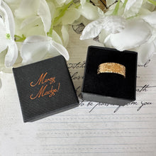 Carica l'immagine nel visualizzatore di Gallery, Antique Victorian 9ct Gold Cased Mizpah Band Ring. Love Token, Sweetheart, Betrothal, Alternative Wedding Wide Unisex Band, Size R, US 8-3/4