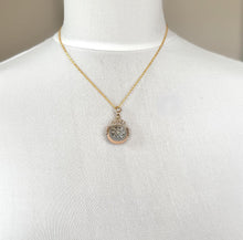 Carica l'immagine nel visualizzatore di Gallery, Antique 9ct Gold Masonic Royal Arch Spinner Fob Pendant, 1905 Hallmark. Victorian/Edwardian Engraved Golden White Agate Freemasons Seal Fob