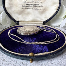 画像をギャラリービューアに読み込む, Vintage Sterling Silver Acanthus Engraved Oval Locket Pendant Necklace. Floral Art Nouveau Style Sterling Silver Photo Locket With Chain