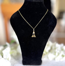 画像をギャラリービューアに読み込む, Georgian 9ct Gold Love Token Intaglio Seal Pendant Engraved "Forget Thee? No!" Antique Paste Citrine Tassie Style Wax Seal Pendant Fob