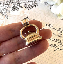 Load image into Gallery viewer, Antique Georgian 9ct Gold-Cased Carnelian Intaglio Seal Fob Engraved "Mary"