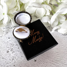 画像をギャラリービューアに読み込む, Antique Victorian Rolled Gold Lady's Signet Ring, Boxed. Monogram Engraved Rosy Yellow Gold Filled Classic Signet Ring UK Size N-1/2, USA 7