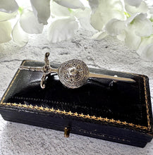 Carica l'immagine nel visualizzatore di Gallery, Vintage Scottish Silver Celtic Shield & Sword Brooch, Alexander Ritchie. Sterling Silver Traditional Scottish Lapel Pin/Small Kilt Pin