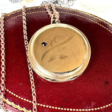 画像をギャラリービューアに読み込む, Antique Edwardian Rolled Rose Gold Ruby Locket on Chain, Kollmar & Jourdan, Germany. Floral Engraved Round Photo Locket Pendant Necklace