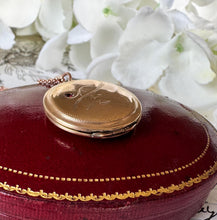 画像をギャラリービューアに読み込む, Antique Edwardian Rolled Rose Gold Ruby Locket on Chain, Kollmar & Jourdan, Germany. Floral Engraved Round Photo Locket Pendant Necklace