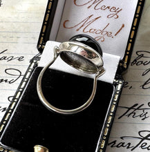 画像をギャラリービューアに読み込む, Vintage Whitby Jet Sterling Silver Ring. Large English Jet Cabochon Cocktail Ring. Chunky 1980's Black Gemstone Statement Ring, M-1/2/6-1/2