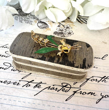 画像をギャラリービューアに読み込む, Antique Edwardian 15ct Gold, Enamel & Seed Pearl Lily-of-the-Valley Brooch, Boxed. Delicate Bridal Flower Romantic Brooch/Lapel Pin