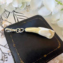 Charger l'image dans la galerie, Antique Victorian Silver Stag Tooth Breloque Pendant With Dog-Clip