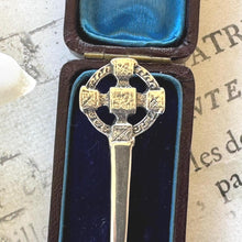 画像をギャラリービューアに読み込む, Vintage 1950's Scottish Sterling Silver Celtic Cross Kilt Pin, Made In Scotland. Large Iona Celtic Cross Sterling Silver Brooch/Lapel Pin