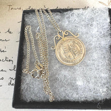 Charger l'image dans la galerie, Antique Victorian 1887 Silver Shilling Pendant Necklace. Queen Victoria Sterling Silver Golden Jubilee Coin Pendant On Sterling Curb Chain