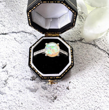 Carica l'immagine nel visualizzatore di Gallery, Vintage 2.0ct Rainbow Opal & CZ Crystal Sterling Silver Solitaire Ring, Size N / 6-3/4