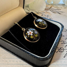 Cargar imagen en el visor de la galería, Antique Victorian English Enamel Forget-me-Not & Rose Earrings. Hand-Painted Flower Earrings. Gold On Silver Pendant Drop Hook Earrings