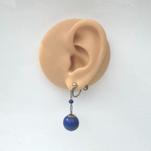 画像をギャラリービューアに読み込む, Antique Art Deco Natural Lapis Lazuli Screw-Back Drop Earrings. Vintage 1930's Sterling Silver Carved Genuine Blue Lapis Orb/Ball Earrings.