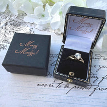 Cargar imagen en el visor de la galería, Vintage 9ct Yellow Gold Kiss Setting CZ Crystal 1.0ct Solitaire Ring. Classic 1980s Simulated Diamond Engagement Ring, Size UK O/ US 7