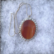 Cargar imagen en el visor de la galería, Huge Antique Victorian Scottish Banded Agate Silver Pendant Necklace. Sterling Silver & Red Carnelian Oval Pendant. Scottish Pebble Jewelry.