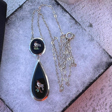 Lade das Bild in den Galerie-Viewer, Antique Victorian Micro Mosaic Love Bird Whitby Jet Silver Necklace. Antique 'Day & Night' Detachable Pendant Drop Sterling Silver Necklace