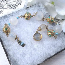 Lade das Bild in den Galerie-Viewer, Antique Georgian Moonstone & Turquoise 18ct Gold Gilt Silver Bracelet. Early Victorian Etruscan Revival Moonstone Bead Pomander Bracelet.