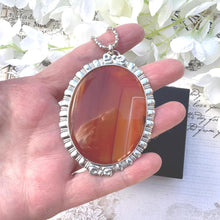 Cargar imagen en el visor de la galería, Huge Antique Victorian Scottish Banded Agate Silver Pendant Necklace. Sterling Silver & Red Carnelian Oval Pendant. Scottish Pebble Jewelry.