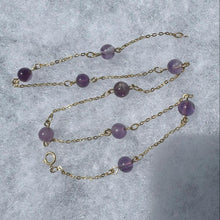 Carica l'immagine nel visualizzatore di Gallery, Antique Art Deco 14ct Rolled Gold Amethyst Station Necklace. Purple Gemstone Yellow Gold Chain Necklace. Amethyst Bead Tin Cup Necklace