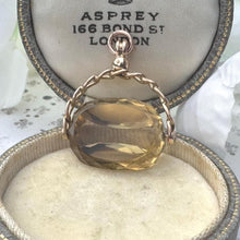 Carica l'immagine nel visualizzatore di Gallery, Victorian 9ct Gold, Lemon Citrine Spinner Fob Pendant. Antique Natural Citrine 3-Sided Spinner Pendant. Scottish Cairngorm Gemstone Pendant