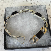 Carica l'immagine nel visualizzatore di Gallery, Antique Art Deco Gold & Silver Onyx Eternity Ring Bracelet. Black Sugar Loaf Gemstone Eternal Bond Bracelet. Geometric Silver Panel Bracelet