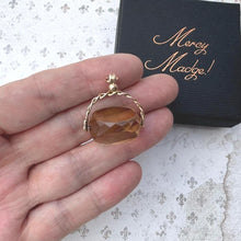 Carica l'immagine nel visualizzatore di Gallery, Victorian 9ct Gold, Lemon Citrine Spinner Fob Pendant. Antique Natural Citrine 3-Sided Spinner Pendant. Scottish Cairngorm Gemstone Pendant