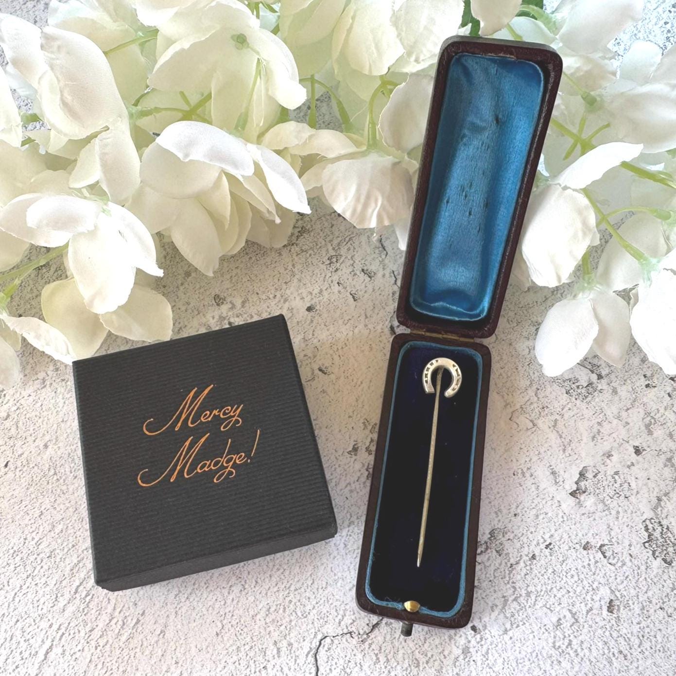 Quality Antique Maroon Leather & Blue Velvet Stick Pin Box. Long Coffin Shaped Jewellery Box For Display/Collection/Gift