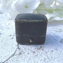 Carica l'immagine nel visualizzatore di Gallery, Antique Dark Blue Ring Box. English Jewellery Retailers Ring Box for Display Collection Gift or Engagement