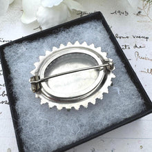 Carica l'immagine nel visualizzatore di Gallery, Antique Victorian Sterling Silver Locket Brooch With Photo Compartment. Oval Aesthetic Engraved Ivy Victorian Sweetheart Brooch/Lapel Pin