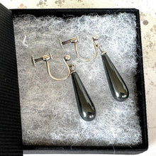 Cargar imagen en el visor de la galería, Antique Art Deco Sterling Silver Black Spinel Pendeloque Earrings