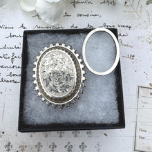 Carica l'immagine nel visualizzatore di Gallery, Antique Victorian Sterling Silver Locket Brooch With Photo Compartment. Oval Aesthetic Engraved Ivy Victorian Sweetheart Brooch/Lapel Pin