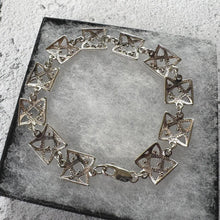 Load image into Gallery viewer, Vintage Sterling Silver Celtic Shield Knot Bracelet. Celtic Infinity Eternity Amulet Bracelet. Solid Silver Fancy Link Panel Bracelet