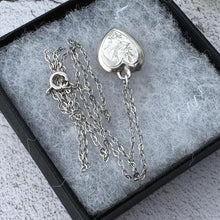 Lade das Bild in den Galerie-Viewer, Antique Victorian Engraved Swallow Heart Pendant Necklace. Victorian Aesthetic Love Token Charm Pendant. Sterling Silver Minimalist Necklace